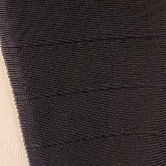 KATIE J NYC TWEEN V-NECK BANDAGE DRESS - - Picture 6 of 12